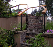 Лестница в саду